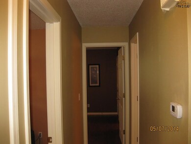 1405 Hunt St, Wichita Falls, TX 76302 - photo 6
