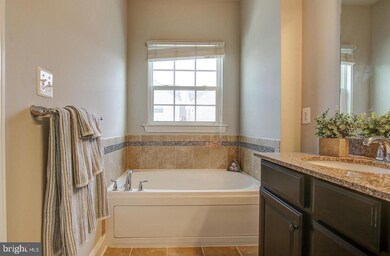 11889 Country Squire Way, Clarksburg, MD 20871 - photo 7