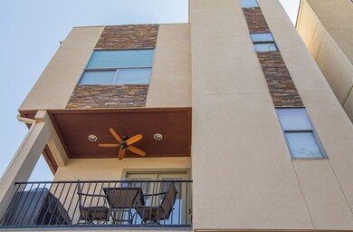 702 W 8th St, Houston, TX 77007 - photo 5