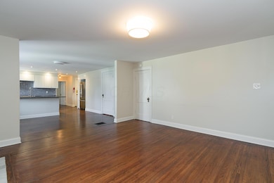 100-106 e 4th-mls-8