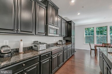 3700 Chancelsors Dr, Upper Marlboro, MD 20772 - photo 5