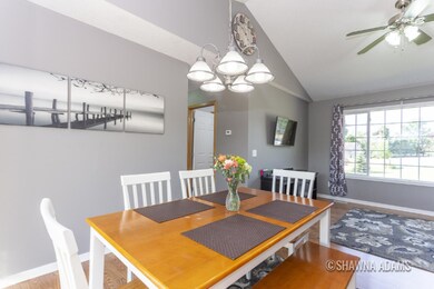 Dining 2