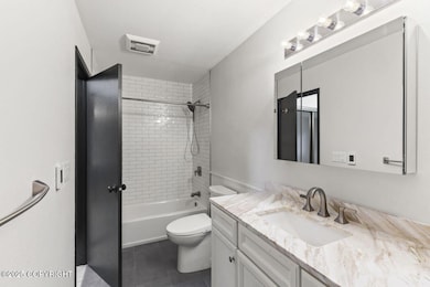 1819 E Tudor Rd unit B102, Anchorage, AK 99507 - photo 6