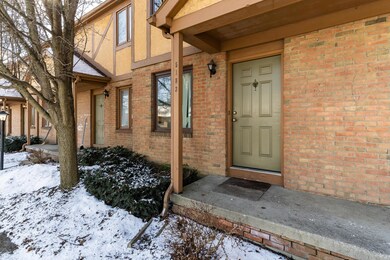 5183 Winsome Way, Columbus, OH 43220 - photo 2