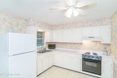 9514 Plumwood Rd, Louisville, KY 40291 - photo 7