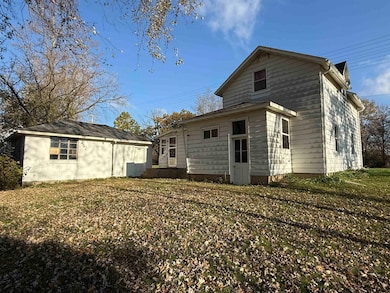 447 W State St, New Lisbon, WI 53950 - photo 5