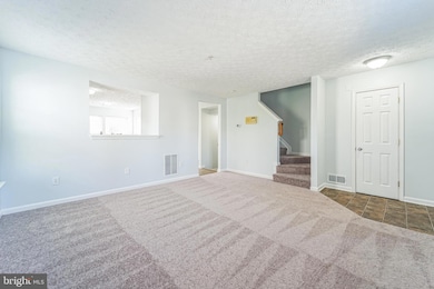 11 Gemstone Ct, Windsor Mill, MD 21244 - photo 3