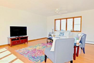 216 Redwood Dr, Bayville, NJ 08721 - photo 6