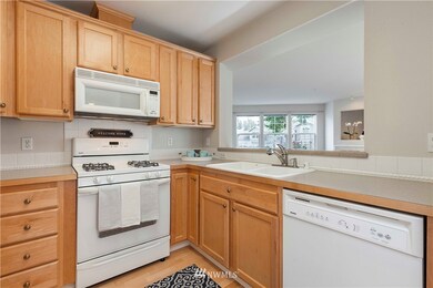 8500 Main St unit F203, Edmonds, WA 98026 - photo 6