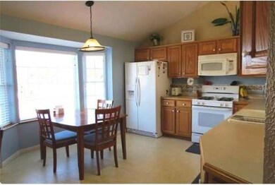 7 Lancer Ln, Danville, NH 03819 - photo 2