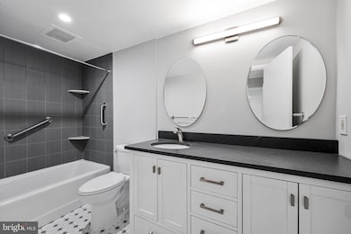 11500 Fairway Dr unit 402, Reston, VA 20190 - photo 3