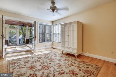 1636 Stowe Rd, Reston, VA 20194 - photo 7