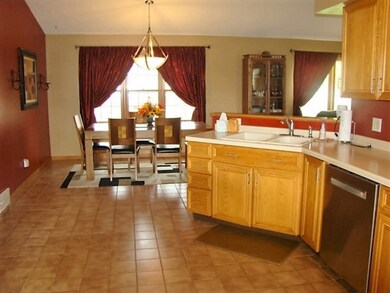 1411 Grove Ave, Wisconsin Rapids, WI 54494 - photo 5