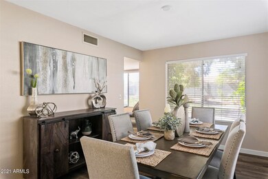 007-2227 E Highland001