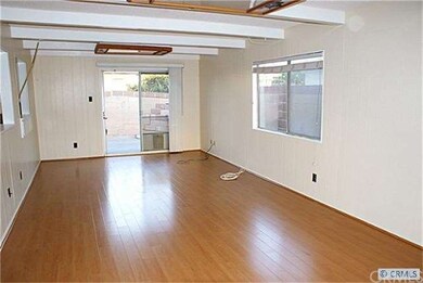 FAMILY ROOM (2010 photo)