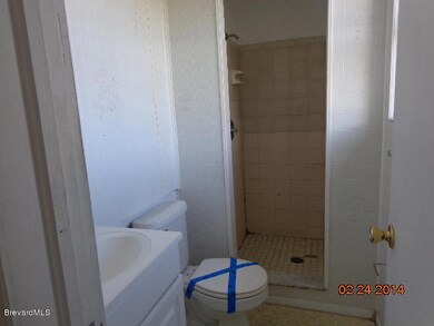 bathroom (1)