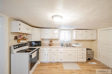 145 10th St, Idaho Falls, ID 83404 - photo 6