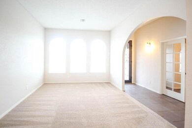 813 Desert Bush Dr, El Paso, TX 79928 - photo 3