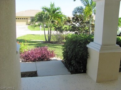 206 Mossrosse St, Fort Myers, FL 33913 - photo 4
