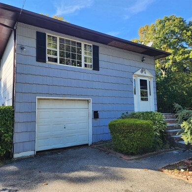 104 Frederick Ave, Babylon, NY 11702 - photo 2