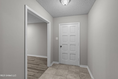 4-web-or-mls-3422 Beaumont-4