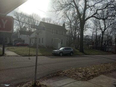 204 s 4th side