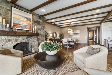 13 Living Room .jpg-SMALL