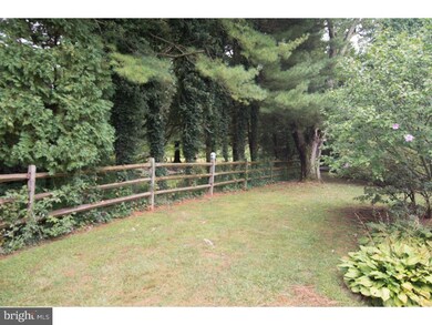 5979 Honey Hollow Rd, Doylestown, PA 18902 - photo 4