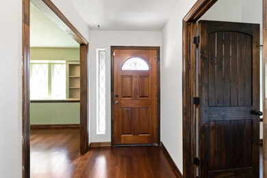 414 Colonial Dr, Friendswood, TX 77546 - photo 5