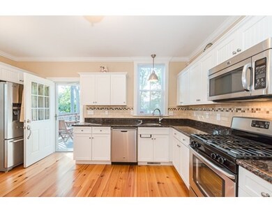 20 Barton St unit 20, Newburyport, MA 01950 - photo 6