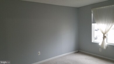 9862 Nimitz Ct, Manassas, VA 20109 - photo 6