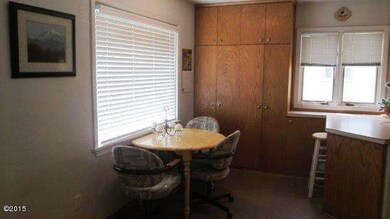 Breakfast nook