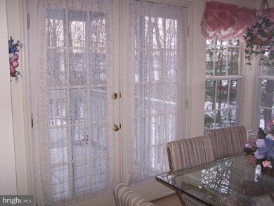 904 Cedar Crest Ct unit F, Edgewood, MD 21040 - photo 5