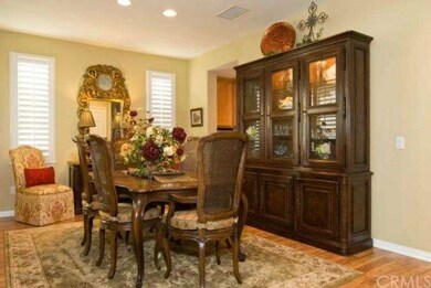 Separate formal dining room is approx. 11' x 14 1/