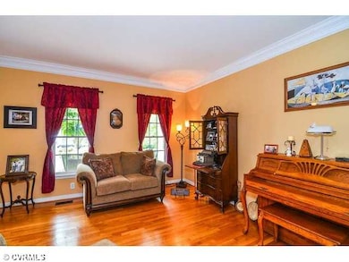 8219 Hampton Glen Dr, Chesterfield, VA 23832 - photo 4