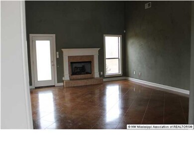 1281 Heritage Cir N, Hernando, MS 38632 - photo 3