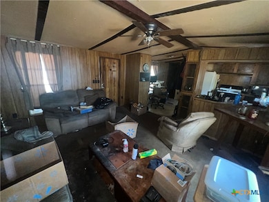 133 County Road 436, Stockdale, TX 78160 - photo 4