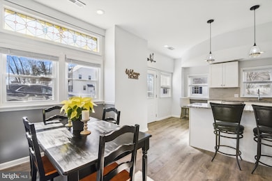 1126 Cherry Point Rd, West River, MD 20778 - photo 5