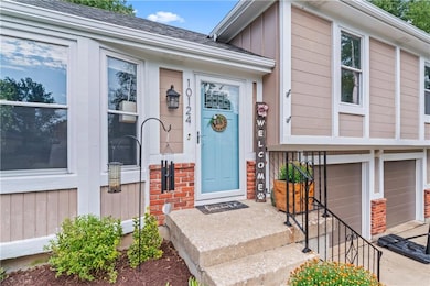 10124 W 49th Place, Shawnee, KS 66203 - photo 3