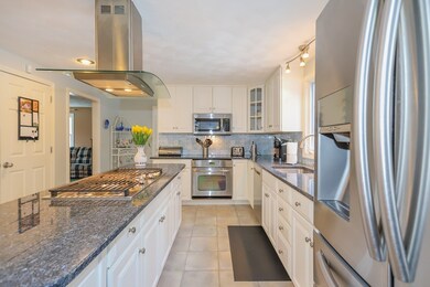 11 Byfield Rd, Groveland, MA 01834 - photo 3