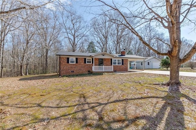 525 Chaney Rd, Asheboro, NC 27205 - photo 3