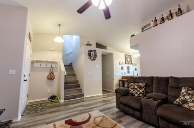 1710 S Woodland Dr, Nampa, ID 83686 - photo 3