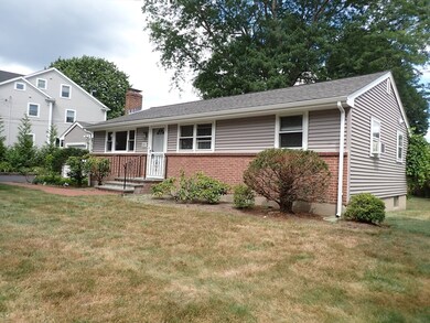 131 Jarvis Cir, Needham, MA 02492 - photo 2