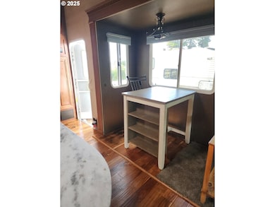 Kitchen/Nook