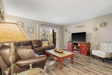 2910 Vineyards Parkway Unit 1