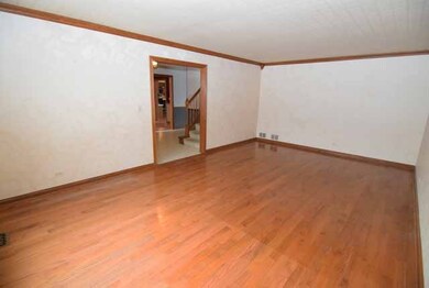 730 Roaring Brook Ln, Algonquin, IL 60102 - photo 4