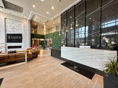 18w070 Royce Blvd unit 361, Oakbrook Terrace, IL 60181 - photo 2