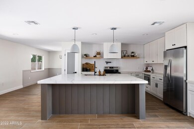 9718 W Granada Dr, Sun City, AZ 85373 - photo 4