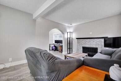 221 E Rouse St, Lansing, MI 48910 - photo 6