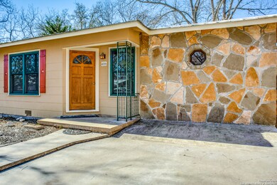 406 N Edison St, Fredericksburg, TX 78624 - photo 3